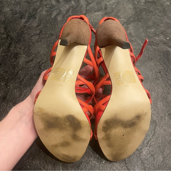 GUESS Gladiator Style Strappy Sandals - Picture 8 of 10